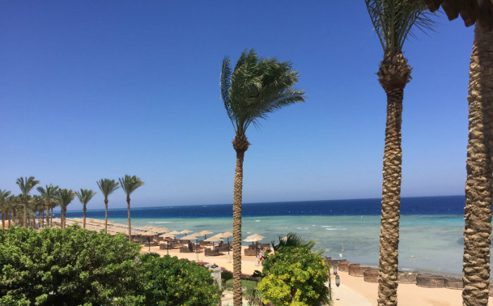 Strandpromenade Makadi Bay, Red Sea Hotels &copy; Alexandra Eisler