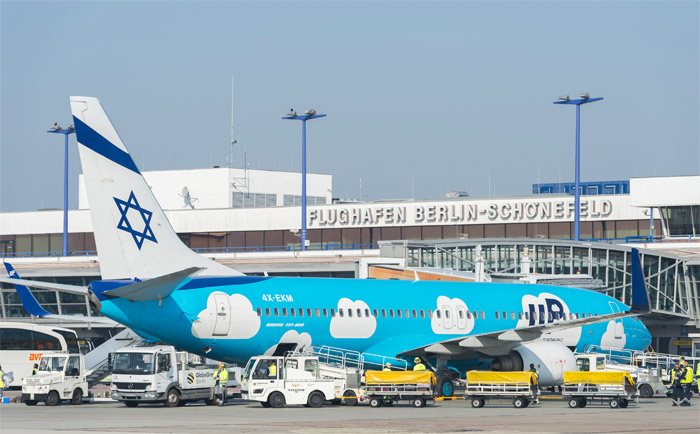 Up startet unter anderem nach Berlin. © Günter Wicker / Flughafen Berlin Brandenburg Up startet unter anderem nach Berlin. © Günter Wicker / Flughafen Berlin Brandenburg