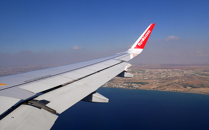 Niki-Airbus im Anflug auf Larnaka. &copy; Martin Metzenbauer