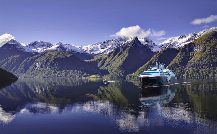 Das klimaneutrale Sea Zero Schiff in einem norwegischen Fjord. &copy; VARD Design