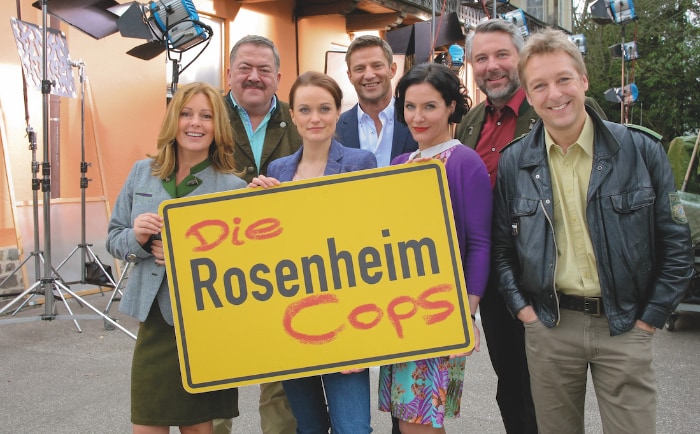 Einige Schauspielerinnen und Schauspieler der Rosenheim Cops. &copy; VKR Rosenheim / ZDF Enterprises GmbH