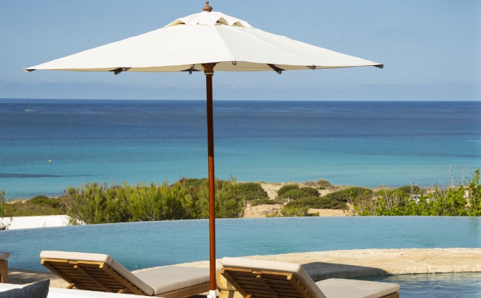 Blick vom Pool in Richtung Meer. © Marugal Hotel Management Blick vom Pool in Richtung Meer. © Marugal Hotel Management