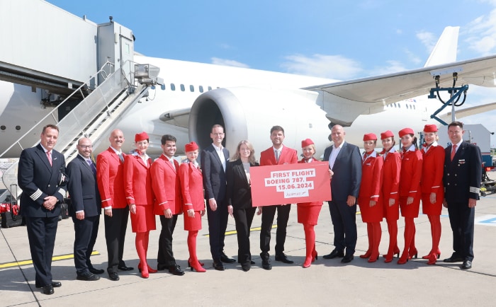 Feierlaune vor dem Erstflug. &copy; Austrian Airlines AG/APA-Fotoservice/Hautzinger