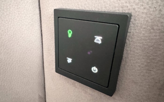 Durchdachte Kleinigkeit: Lichtschalter mit Piktogrammen. &copy; ReiseInsider