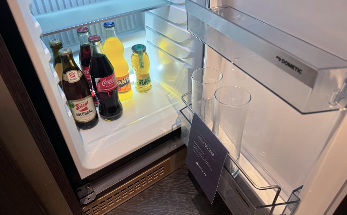 Der Inhalt der Minibar ist inklusive. &copy; ReiseInsider