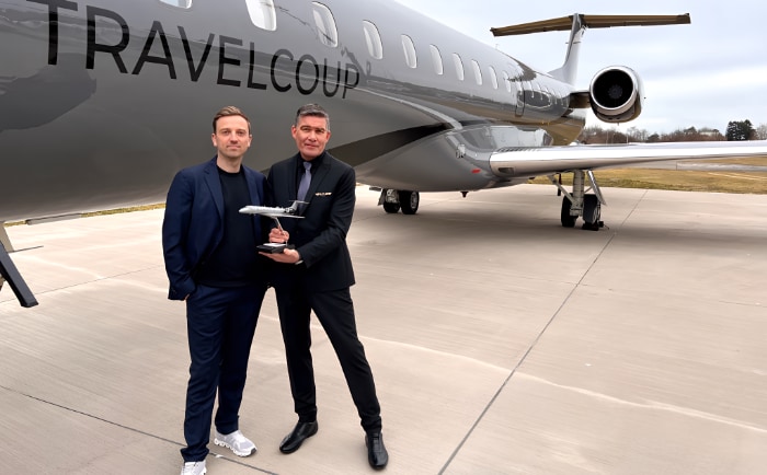 Dieter Pommer (rechts) mit Travelcoup-Gründer Niclas Seitz. &copy; Travelcoup