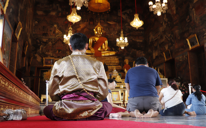 In so manchem Tempel in Bangkok ist tatsächlich vieles was glänzt Gold. &copy; Martin Dichler