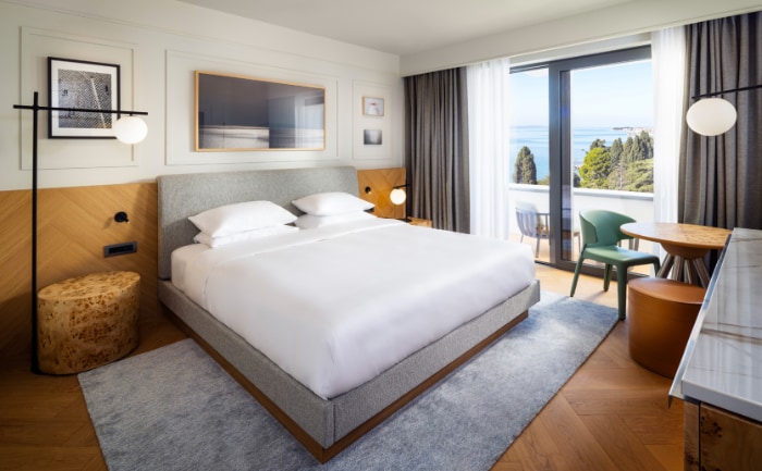 Zimmerbeispiel im Hyatt Regency Mariska Zadar. &copy; Hyatt