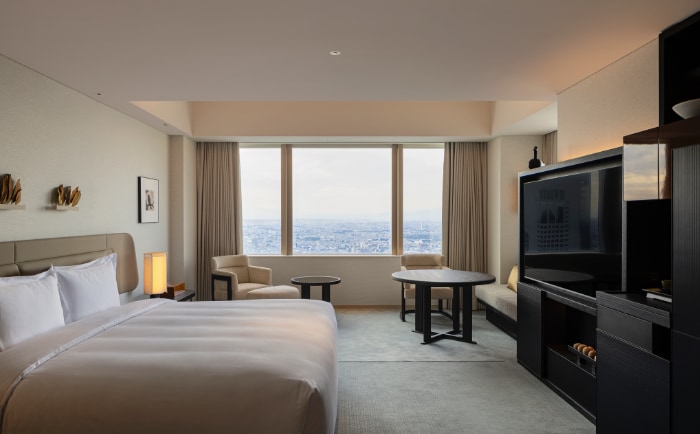 Zimmer mit Aussicht im Park Hyatt Tokyo. &copy; Yongjoon Choi