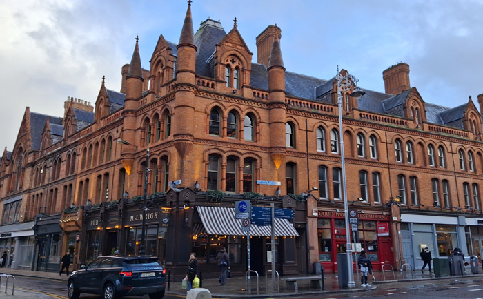 Sehenswerte Architektur an vielen Stellen Dublins. &copy; Martin Dichler