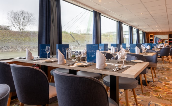 Auch das Restaurant der Rhein Symphonie erhielt ein Make-Over. &copy; Nicko Cruises