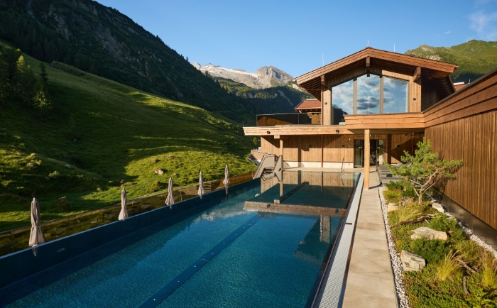 Sportpool im neuen Adults Only Spa. © Hotel Alpenhof Sportpool im neuen Adults Only Spa. © Hotel Alpenhof