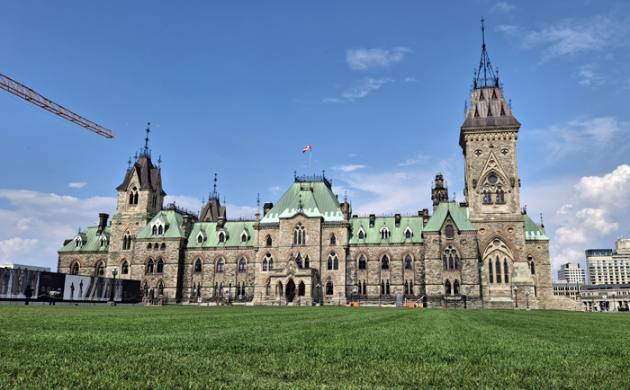 Der Parliament Hill in Ottawa ist gerade eine Großbaustelle. &copy; Martin Dichler
