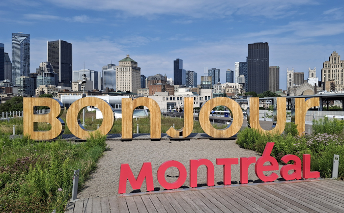 Vom Hafen hat man einen guten Blick auf Montreal. &copy; Martin Dichler