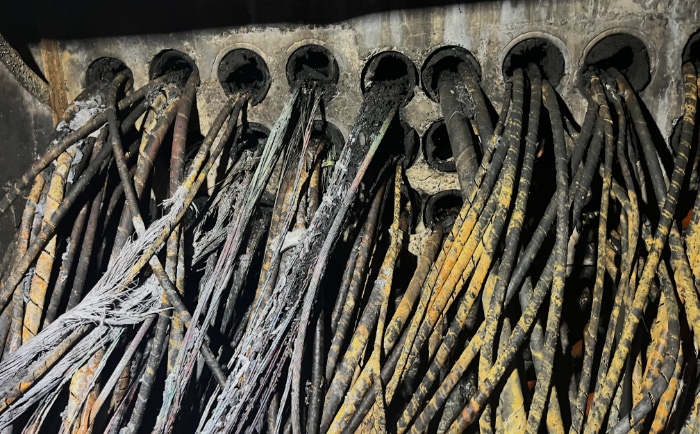 Verschmorte Kabel am Praterstern. &copy; ÖBB / Schöfmann